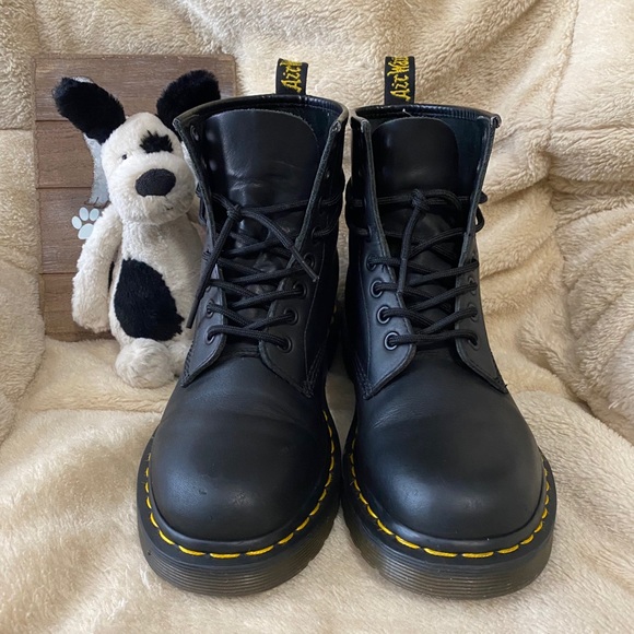 Dr. Martens Shoes - Dr Martens  (S7) 1460 Greasy Leather Boots 🖤